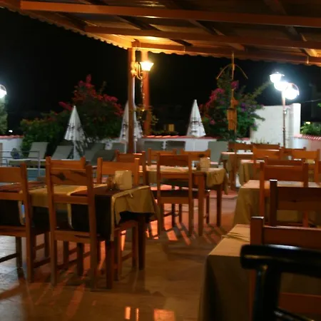 Motel Alinda 4*