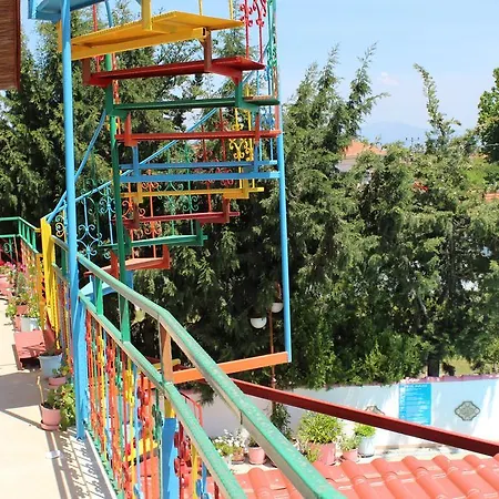 Alinda מוטל דליאן